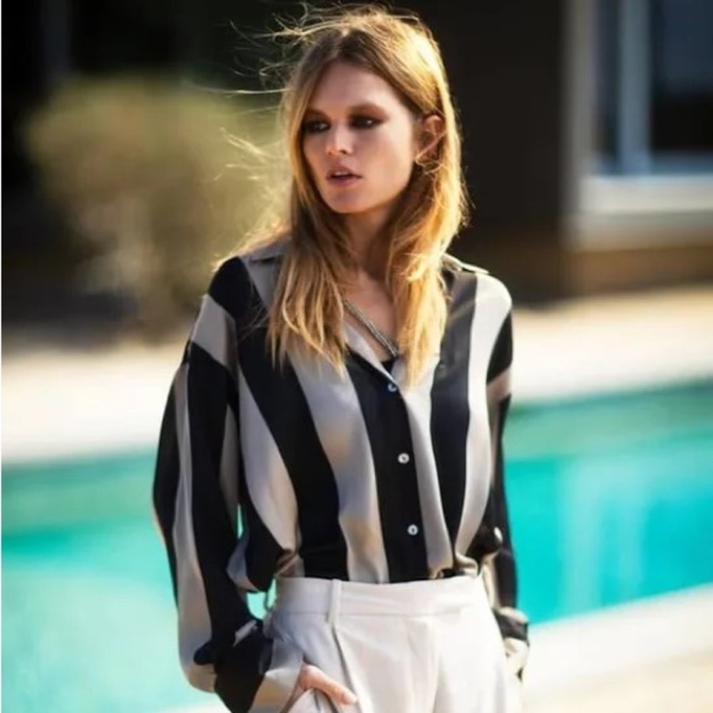 ZARA NEW WOMAN STRIPED SATIN OVERSIZE SHIRT BLACK SAND